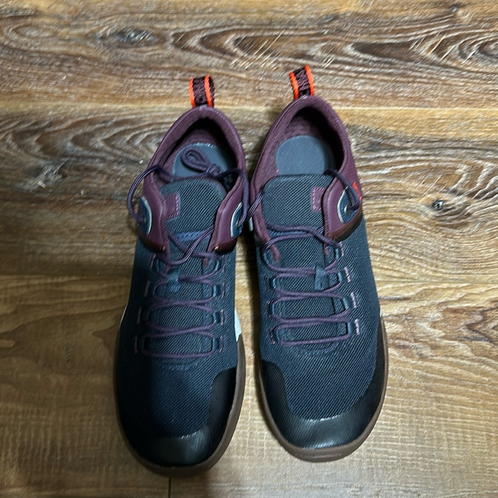 NWOT Women’s Chaco Sidetrek Tennis Shoe Size 11